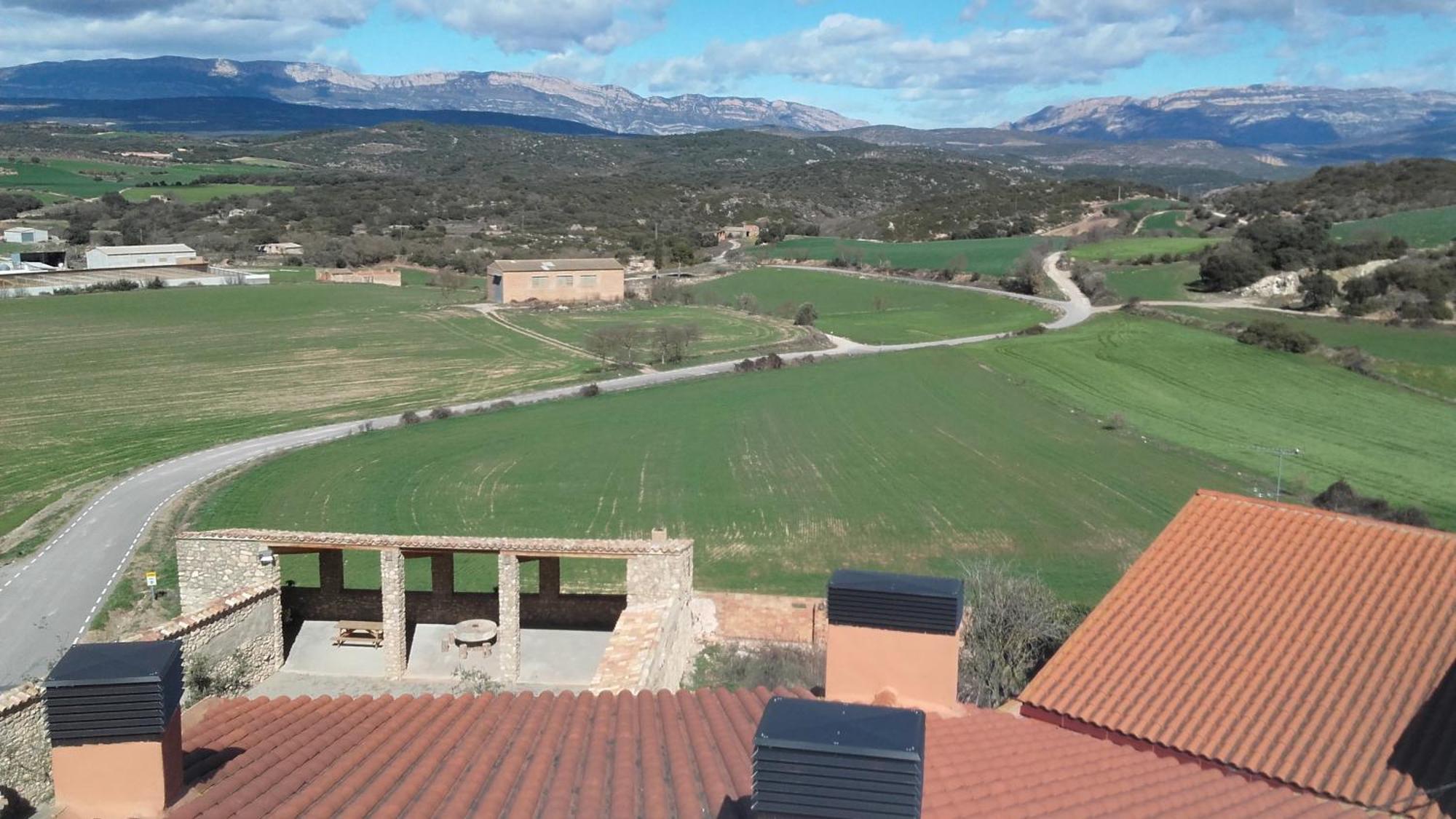 Cal Ribero Aparthotel Vilanova De La Sal Luaran gambar