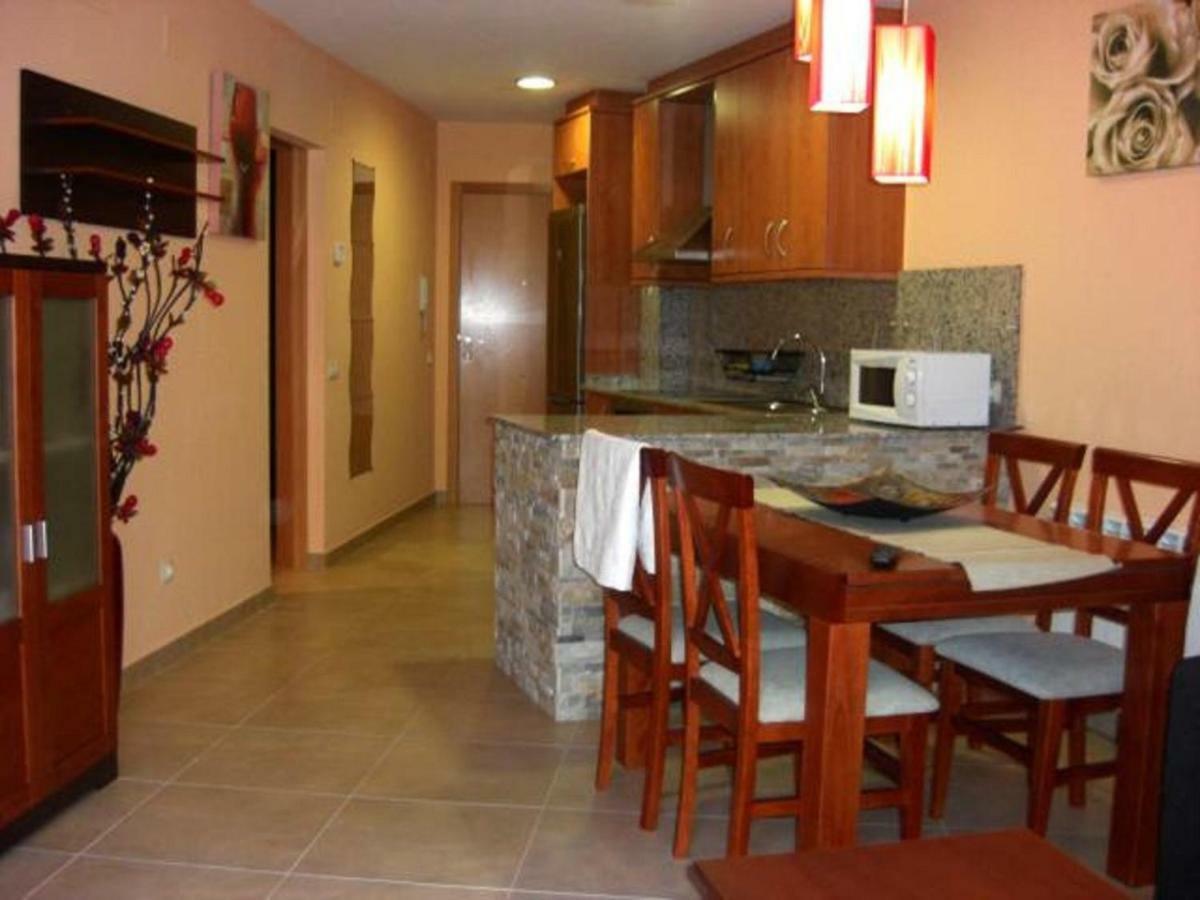 Cal Ribero Aparthotel Vilanova De La Sal Luaran gambar