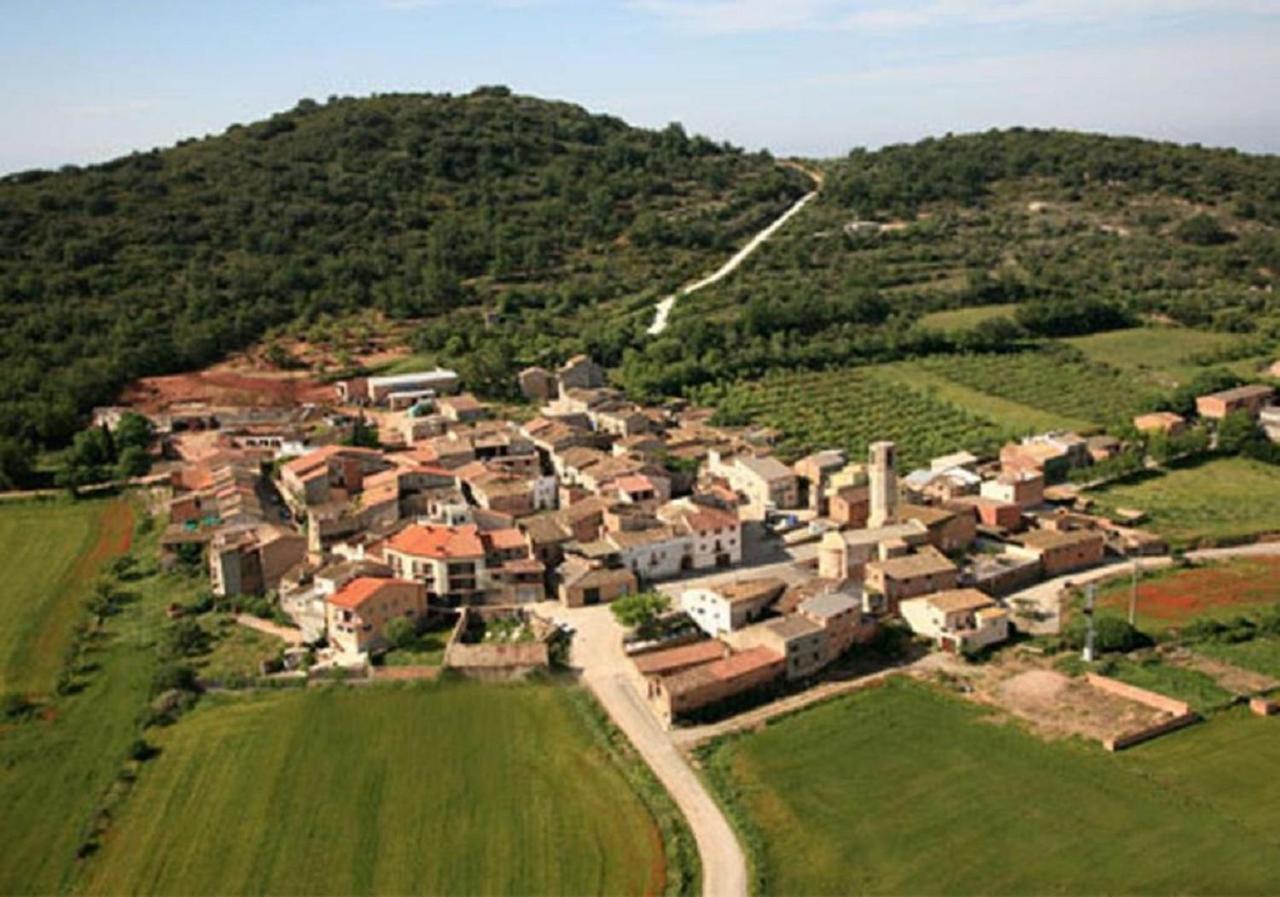 Cal Ribero Aparthotel Vilanova De La Sal Luaran gambar